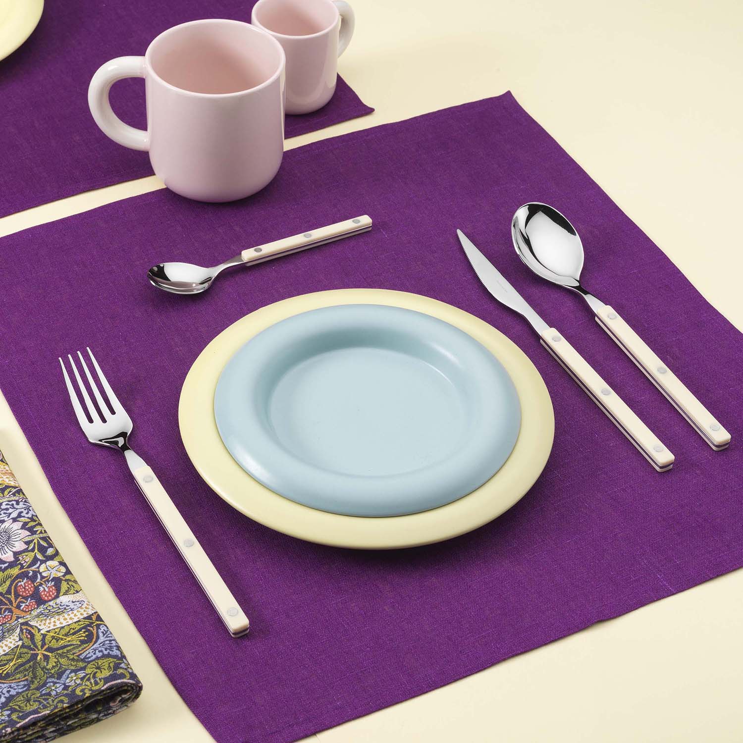 Allegra 5 Piece Place Setting - Ivory
