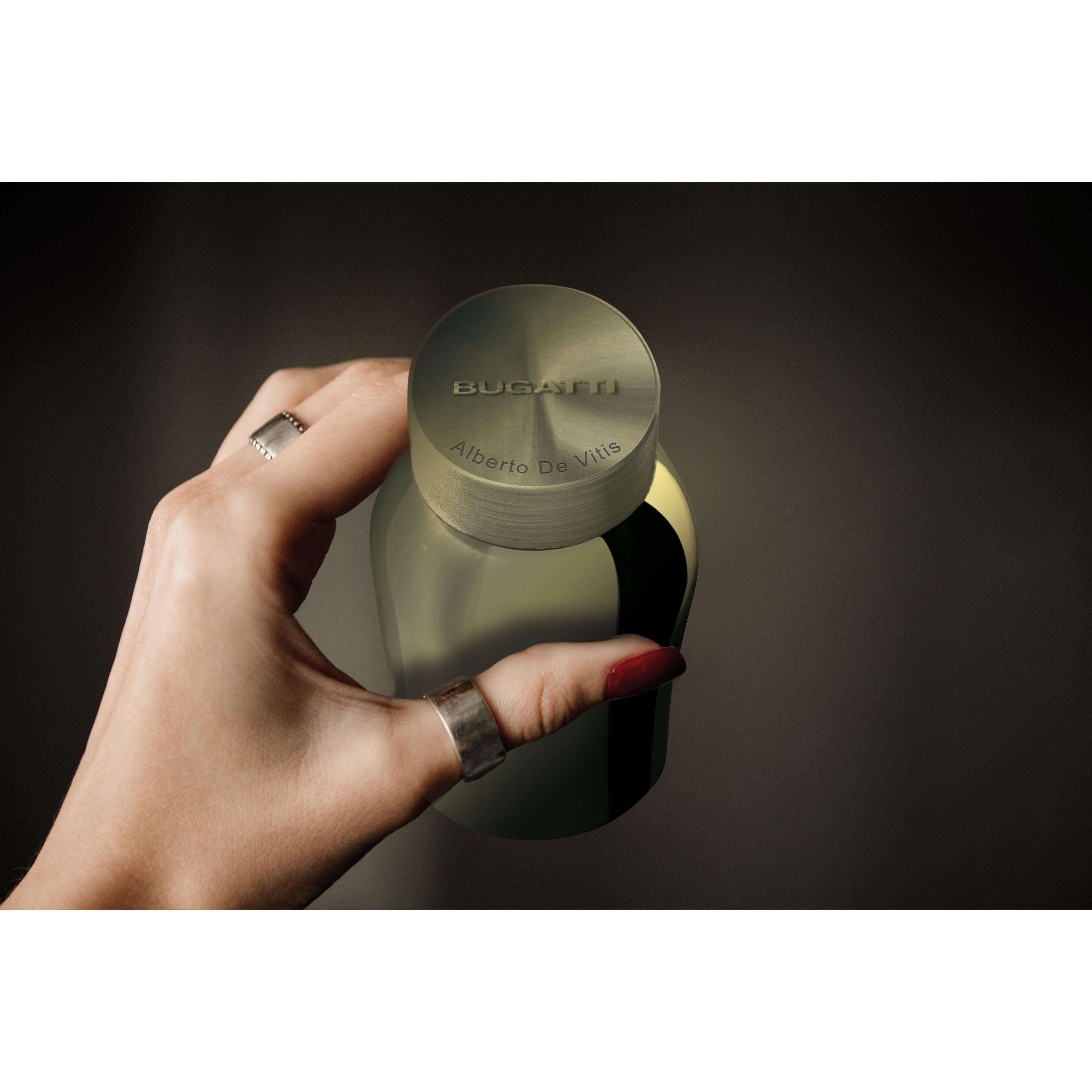 B Bottle Twin 500 ml / 16.9 fl. oz. Gold Lux-Casa Bugatti USA