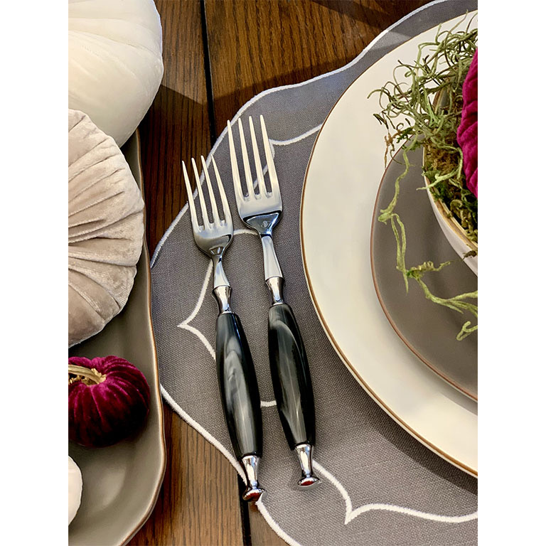 Country 5 Piece Place Setting black-Casa Bugatti USA