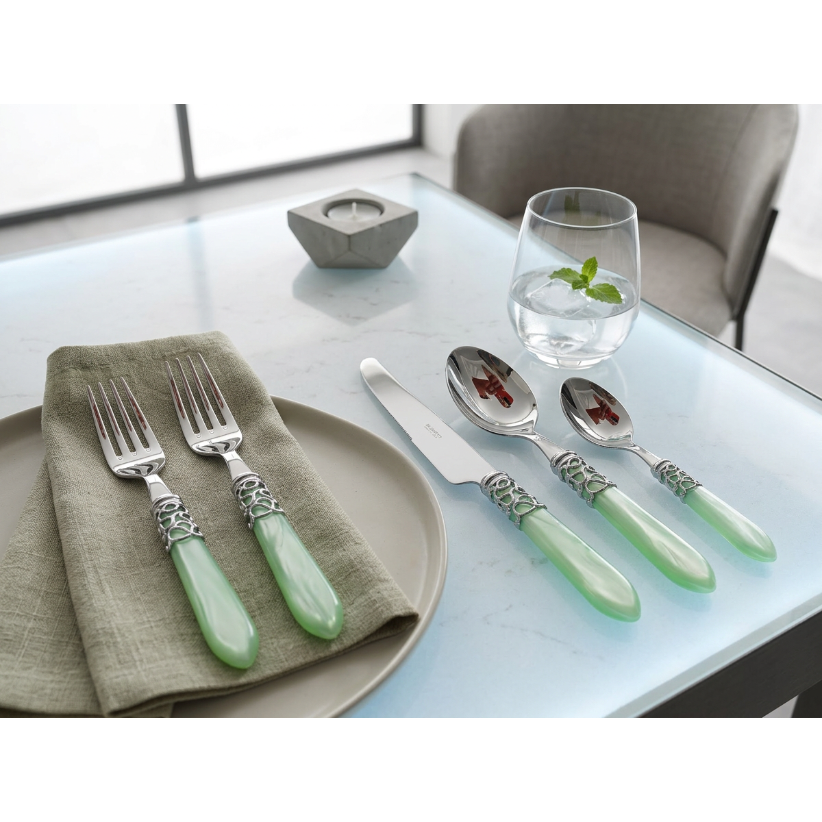 Melodia Brilliant 5 Piece Place setting - Mint-Casa Bugatti USA