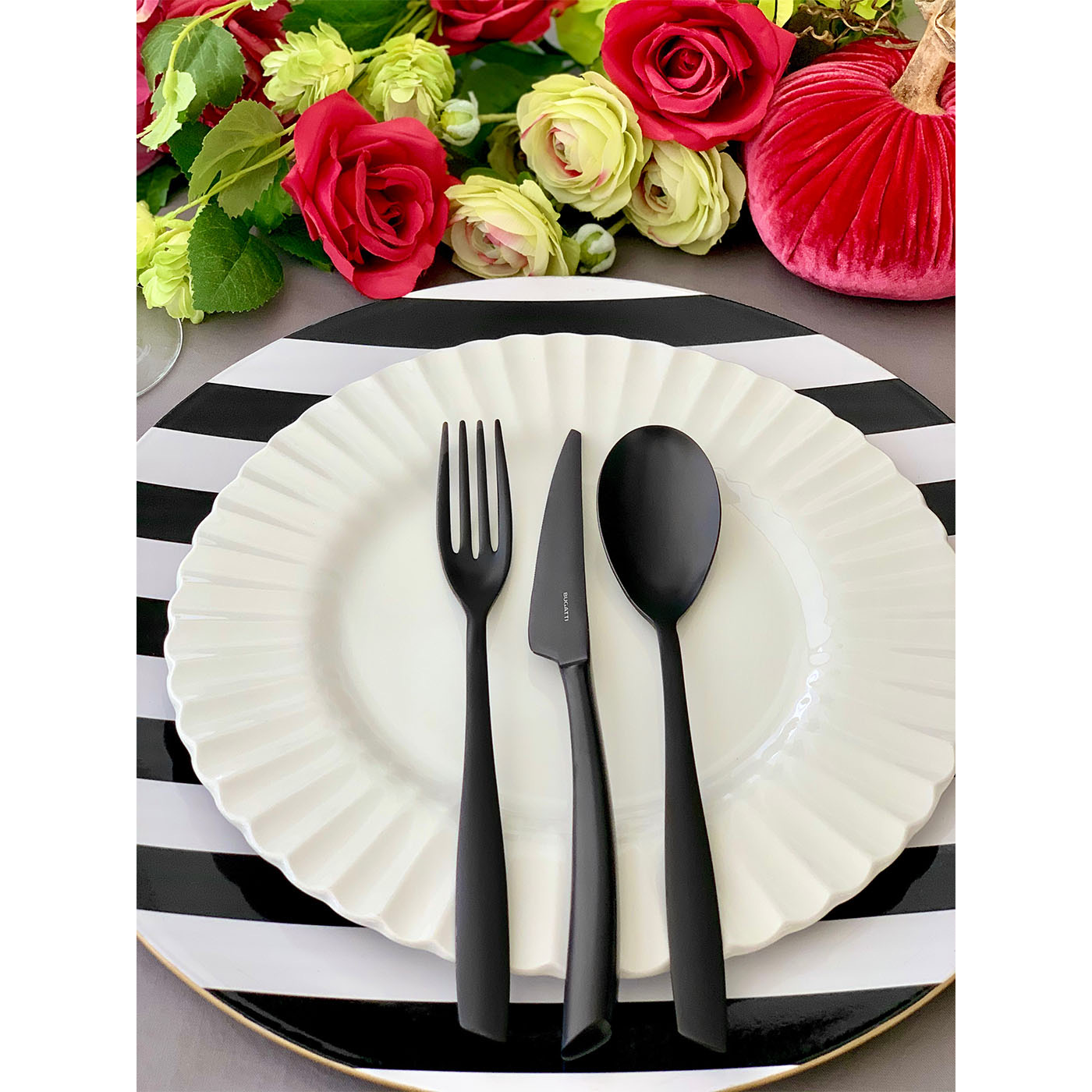 Riviera Black Matte-Casa Bugatti USA