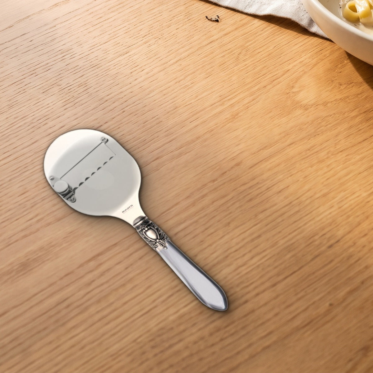 Casa Bugatti Oxford Antique truffle knife on a warm oak table