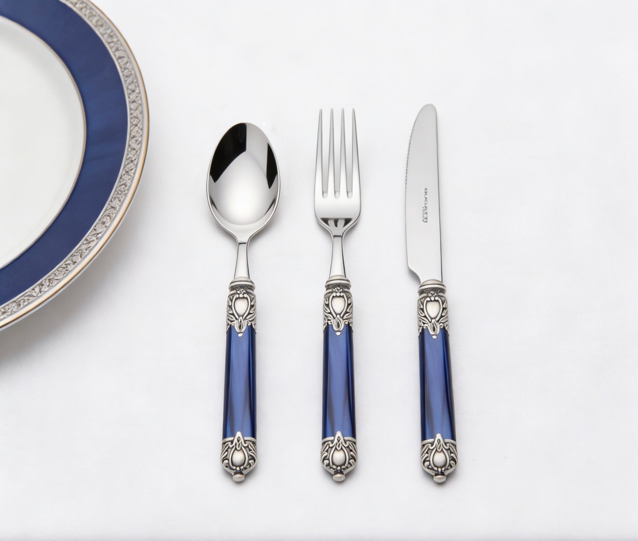 Rinascimento Antique Silver 5 Piece Place Setting, Royal Blue — Casa Bugatti
