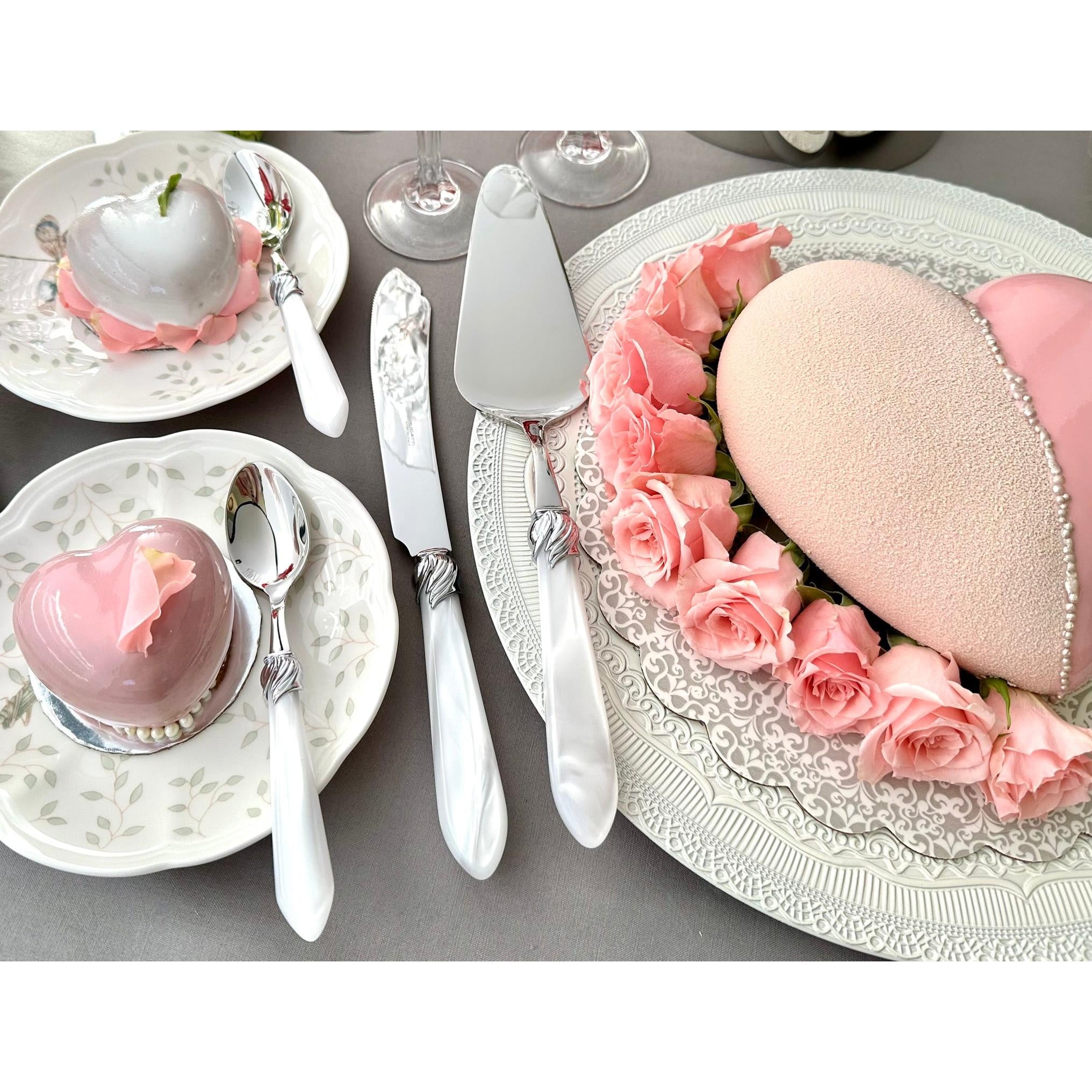 Falabella Brilliant Cake Server in gift box - white