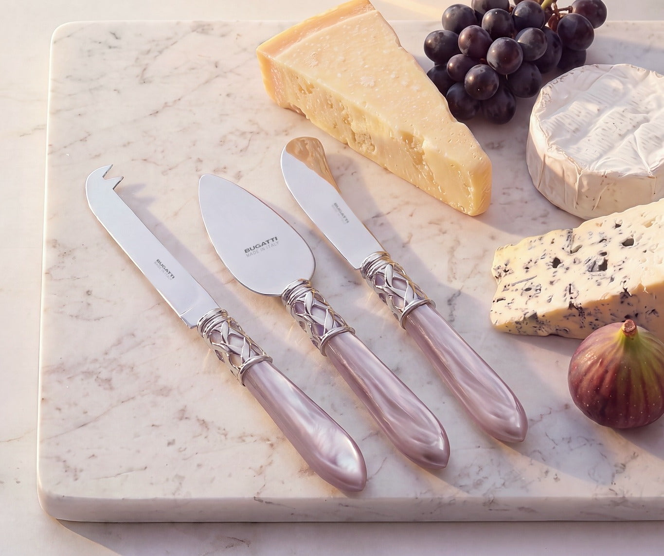Aladdin Brilliant 3 piece cheese knife set, Lilac — Casa Bugatti