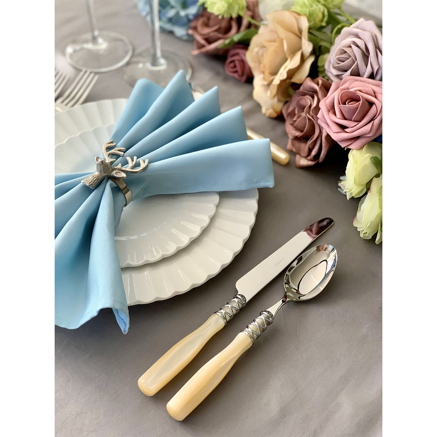 Arianna 5 Piece Place Setting - IVORY-Casa Bugatti USA