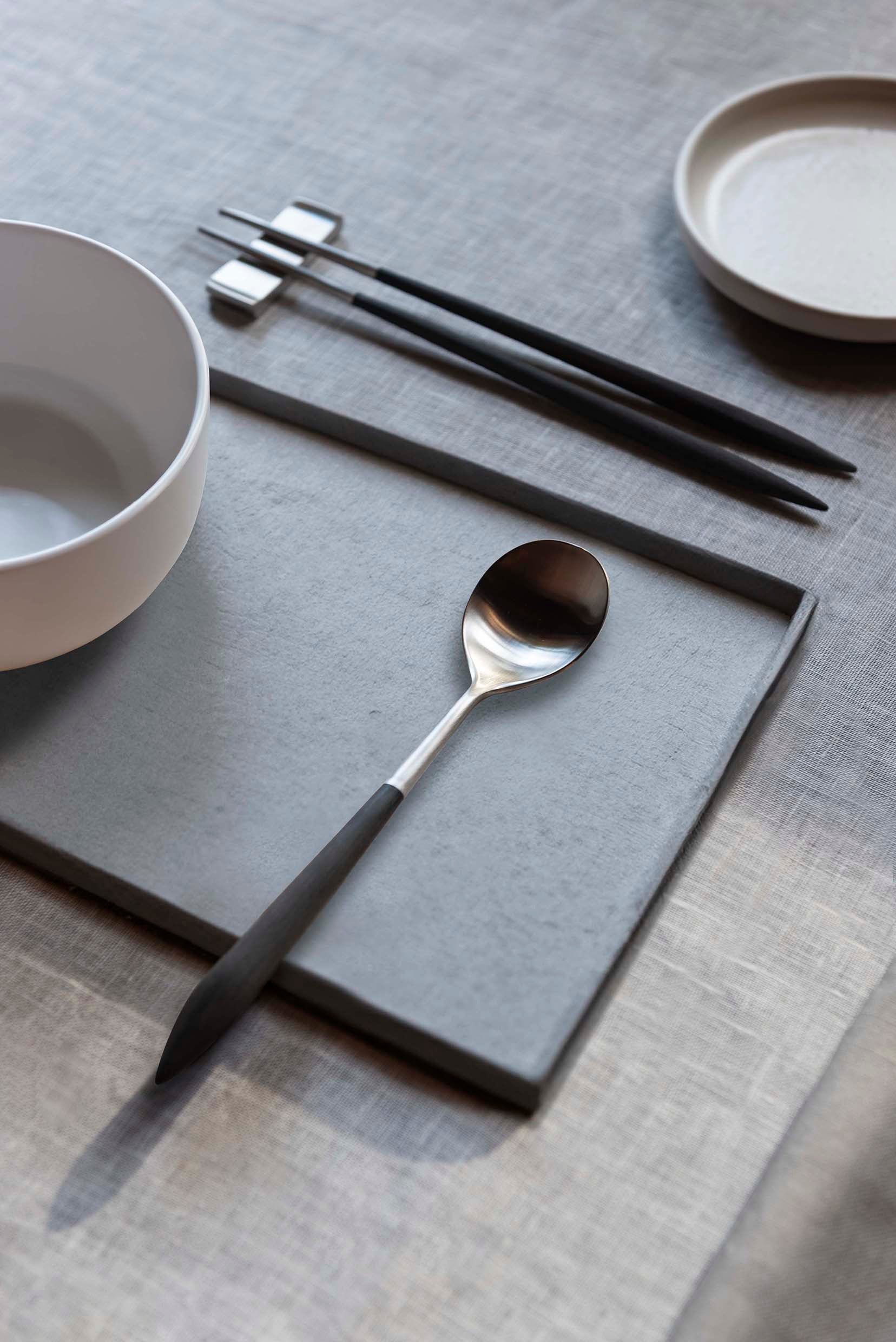 Ares Brushed Asian Rice Spoon Set, Black — Casa Bugatti