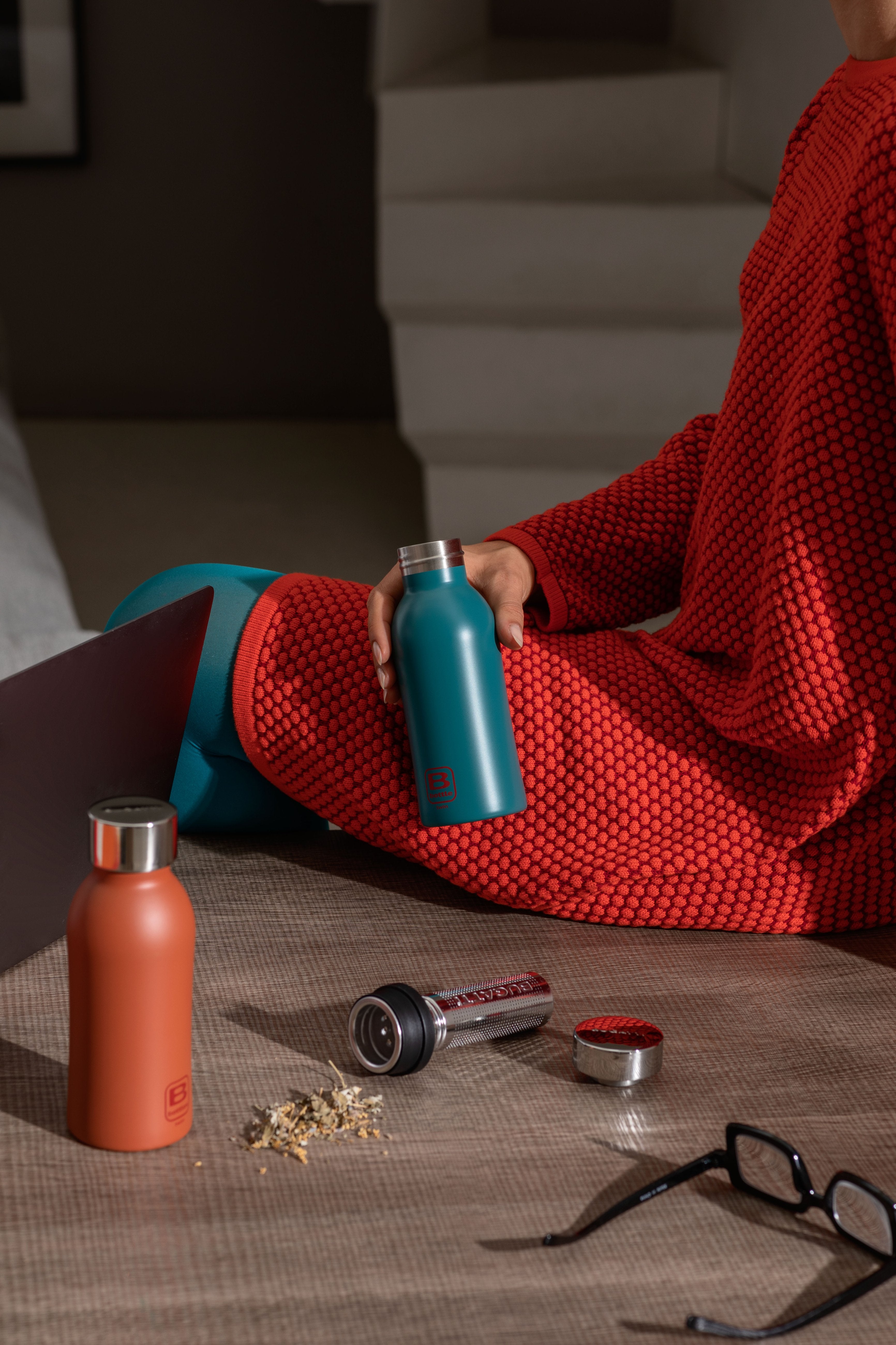 B Bottle  Twin 350 ml / 11.8 fl. oz  Potter'S Clay-Casa Bugatti USA