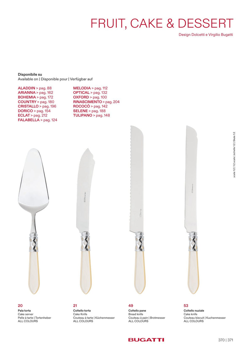 Cake servers and cake knives, the pieces
