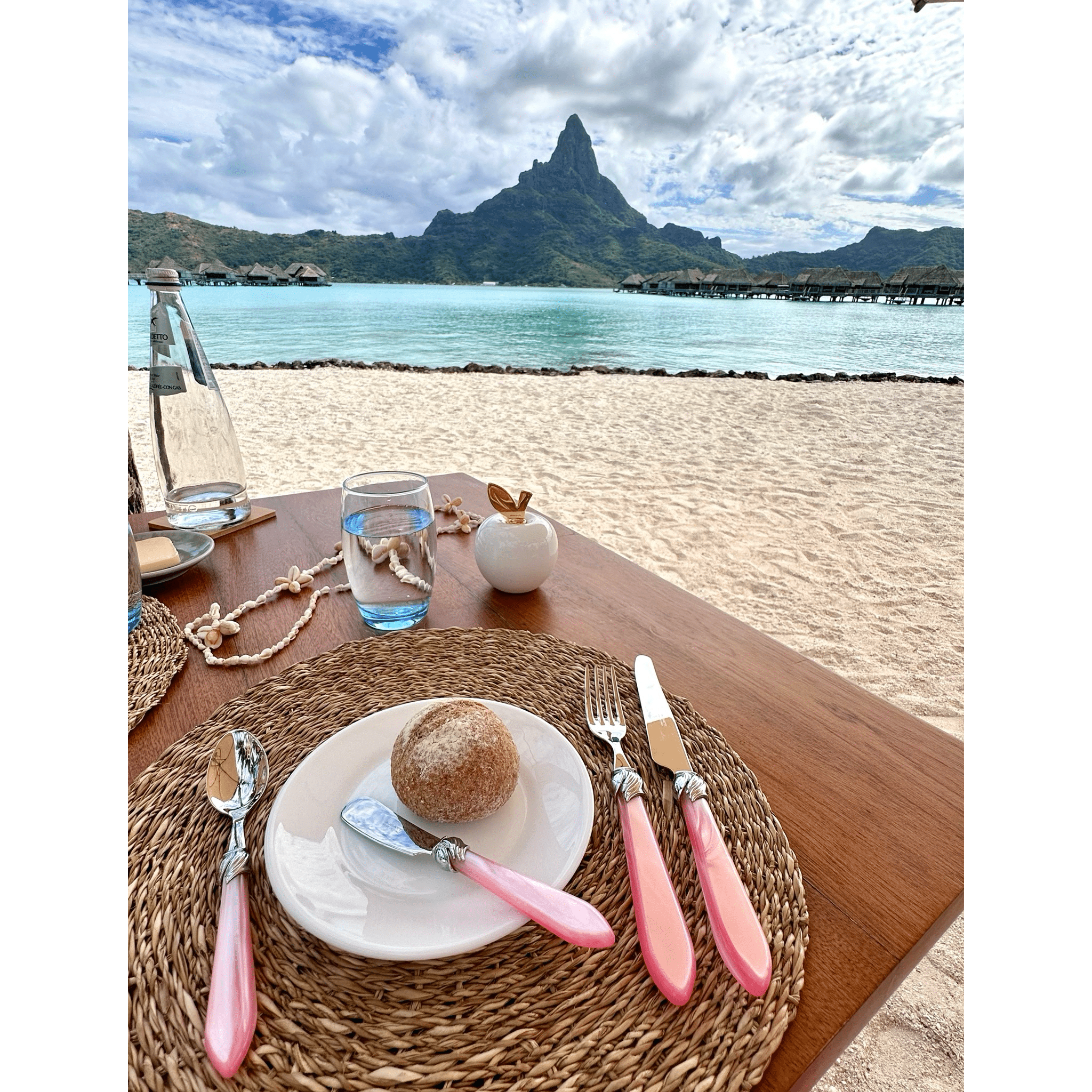 Falabella 2 Piece Serving Set Pink Barbie-Casa Bugatti USA