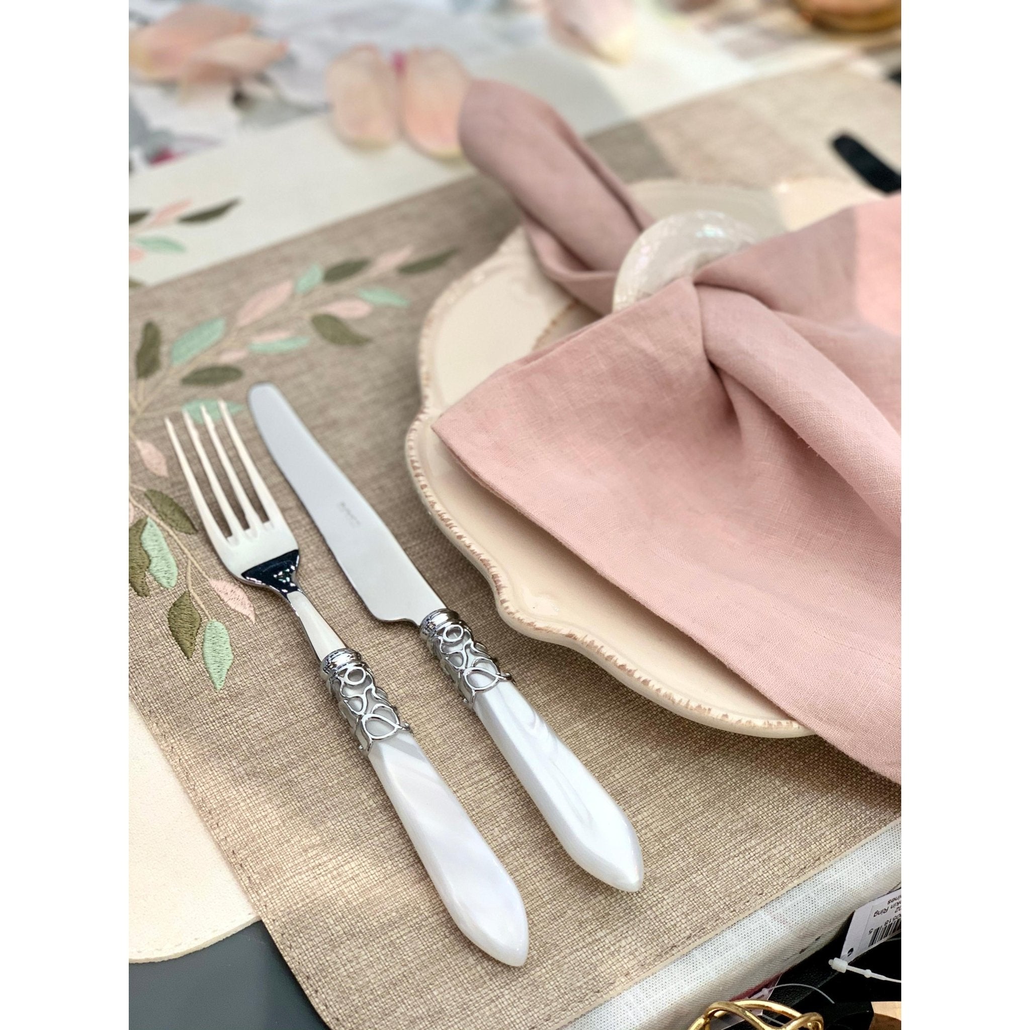 Melodia 5 piece place setting - WHITE Pearlescent-Casa Bugatti USA