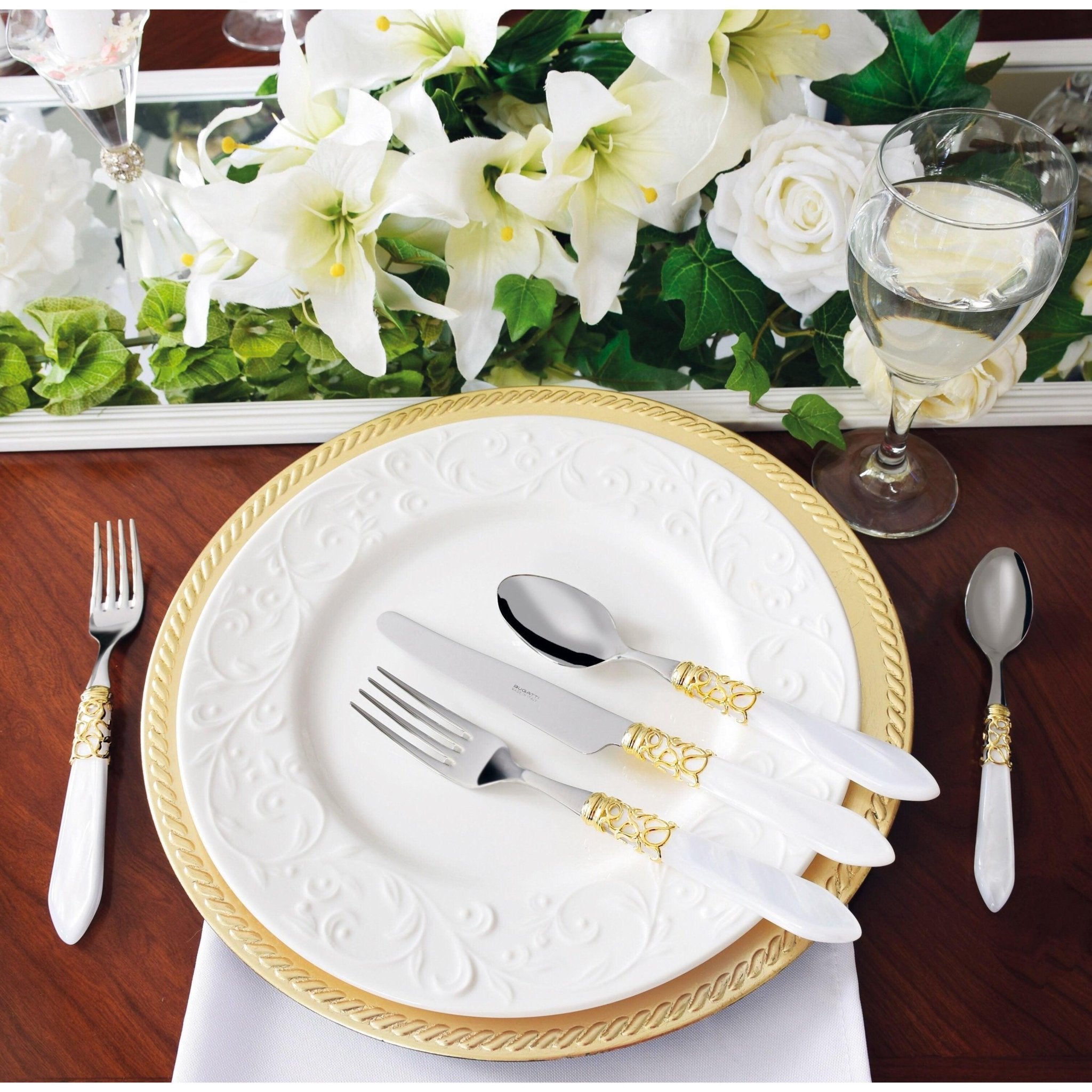 Melodia Gold Ring 5 Piece Place Setting white-Casa Bugatti USA