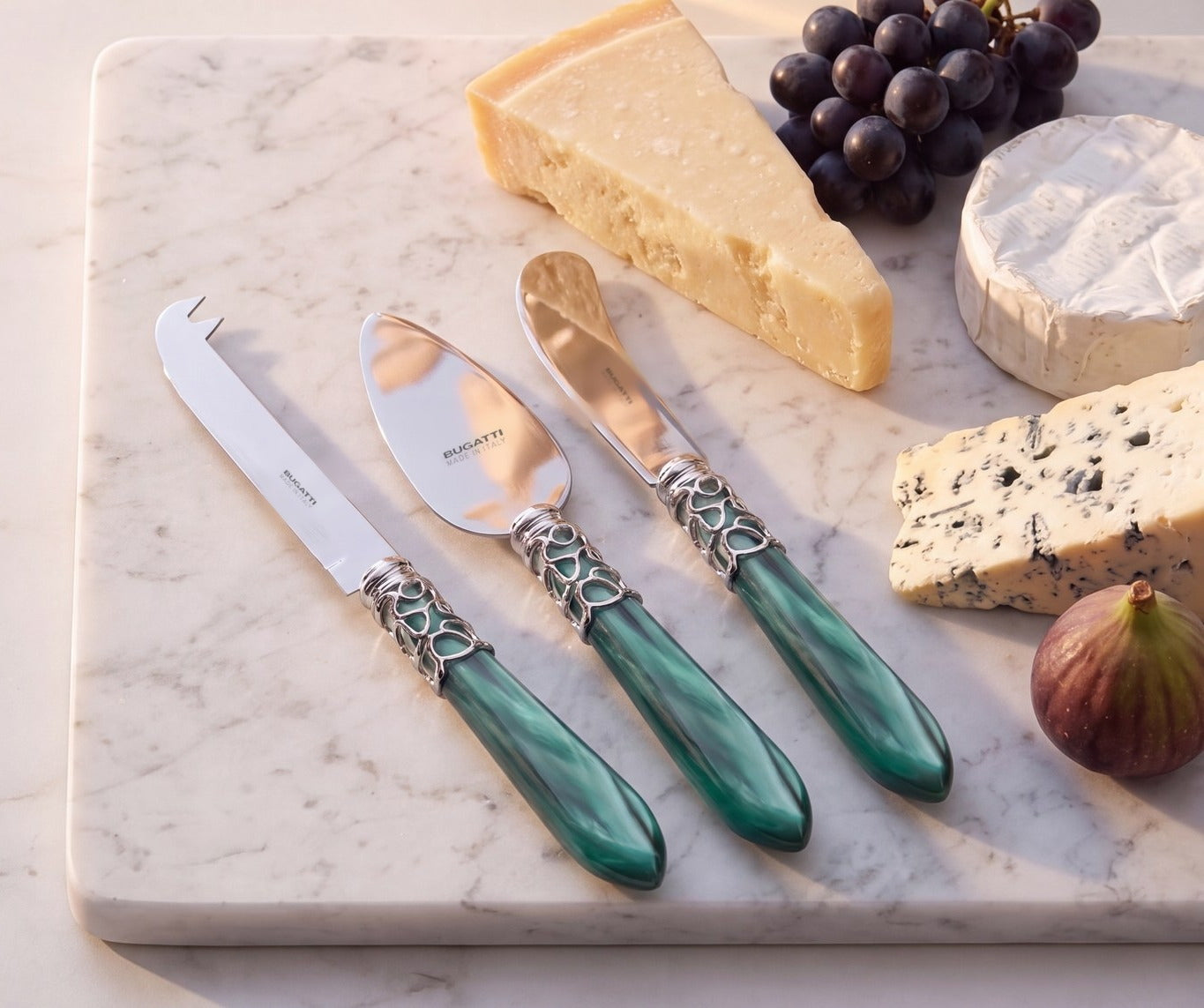 Melodia Brilliant 3 piece cheese knife set, Emerald Green — Casa Bugatti