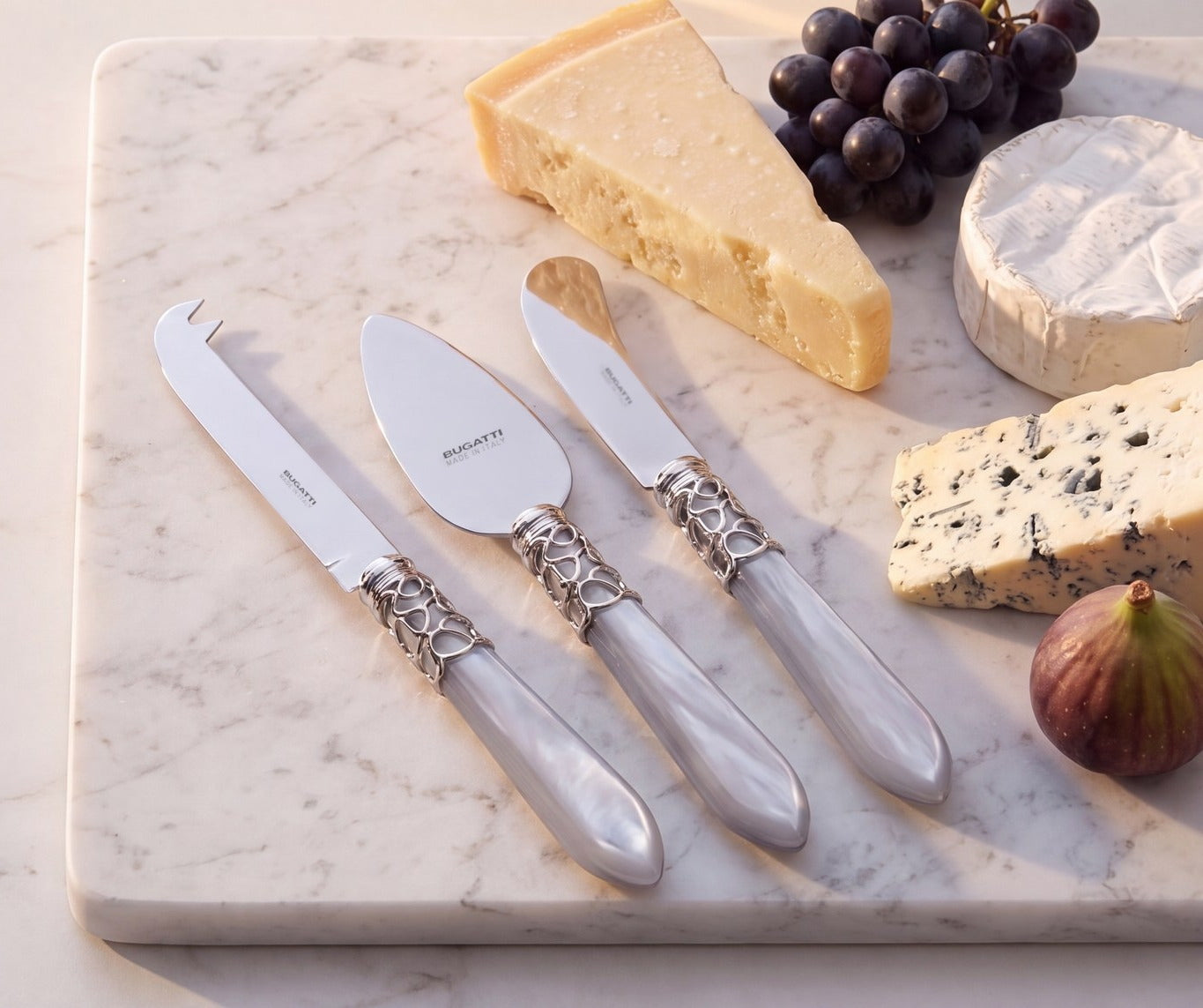 Melodia Brilliant 3 piece cheese knife set, Gray — Casa Bugatti