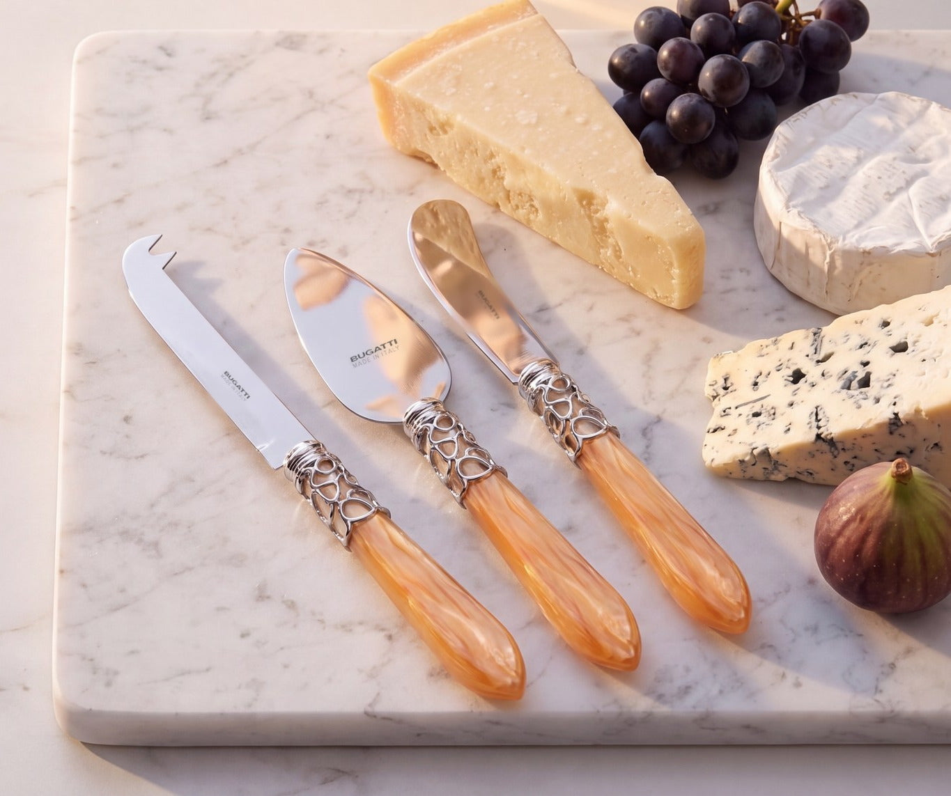 Melodia Brilliant 3 piece cheese knife set, Tangerine — Casa Bugatti