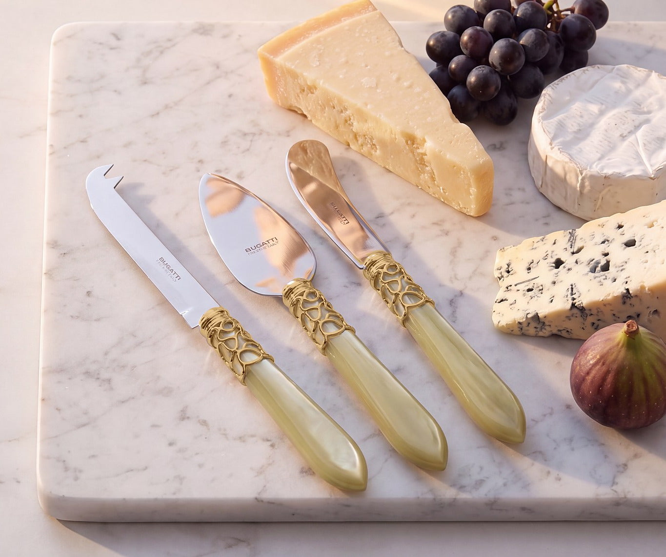 Melodia Gold 3 piece cheese knife set, Chartreuse Green — Casa Bugatti