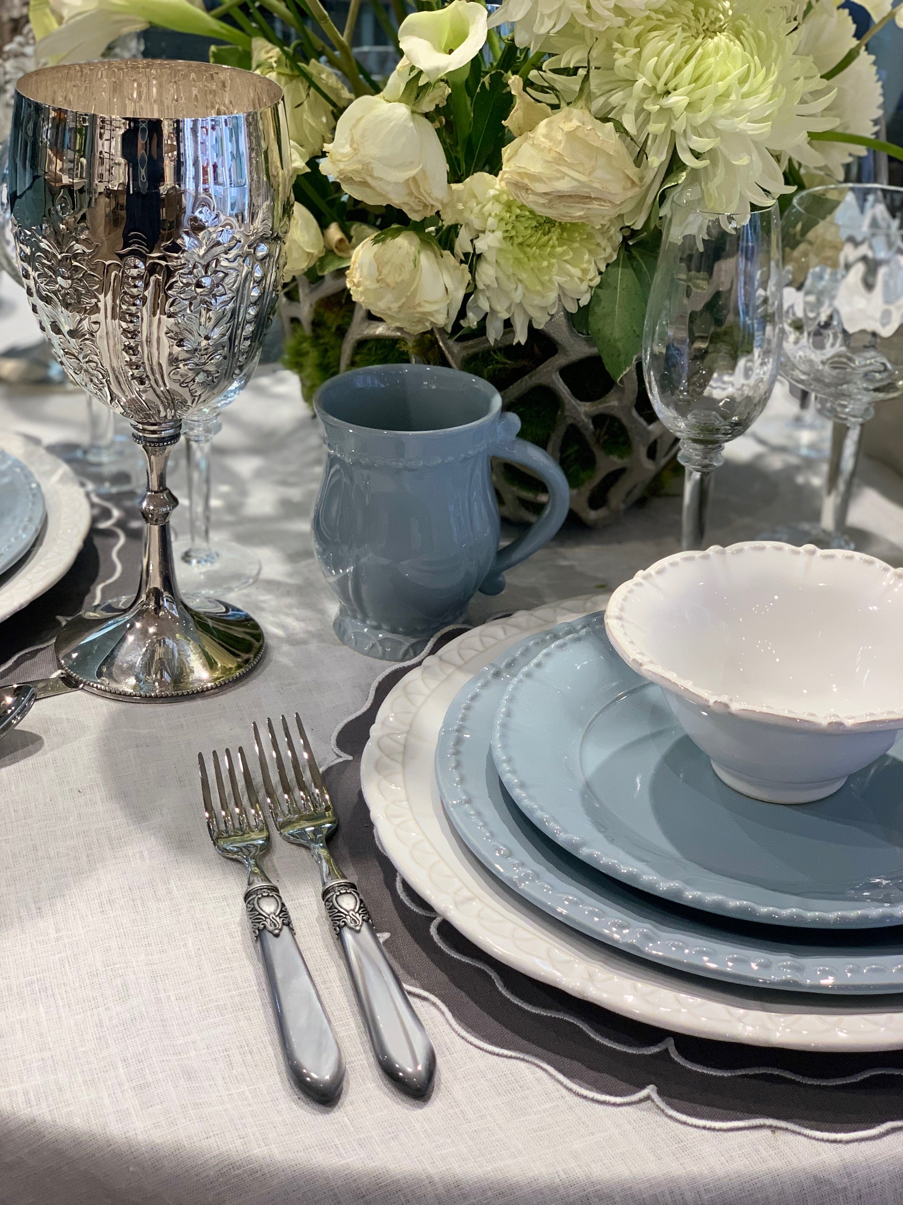 Oxford Antique 5 piece place setting - gray